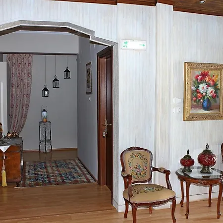 Hotell Kristal 2*