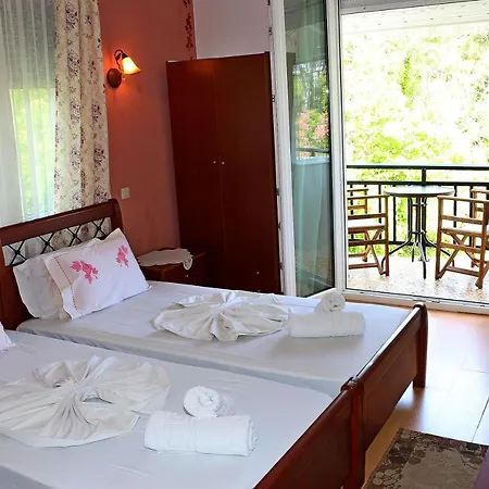 Kristal Hotell