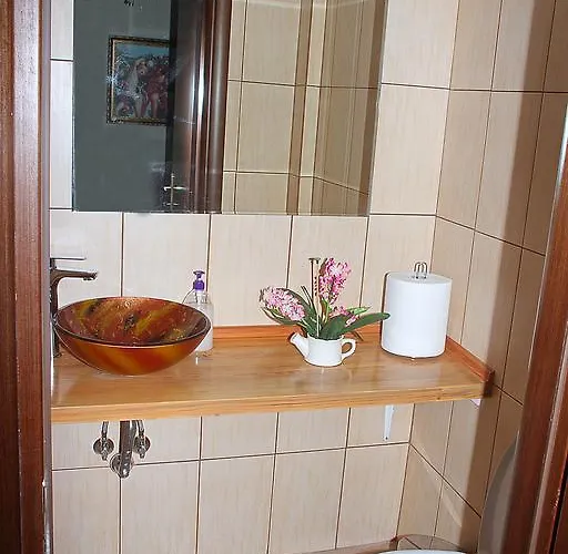 Kristal Hotel Prínos