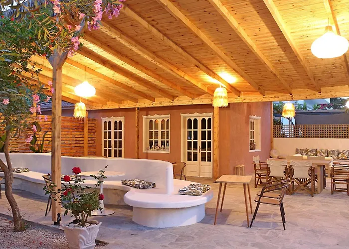 Kristal Hotel Prínos